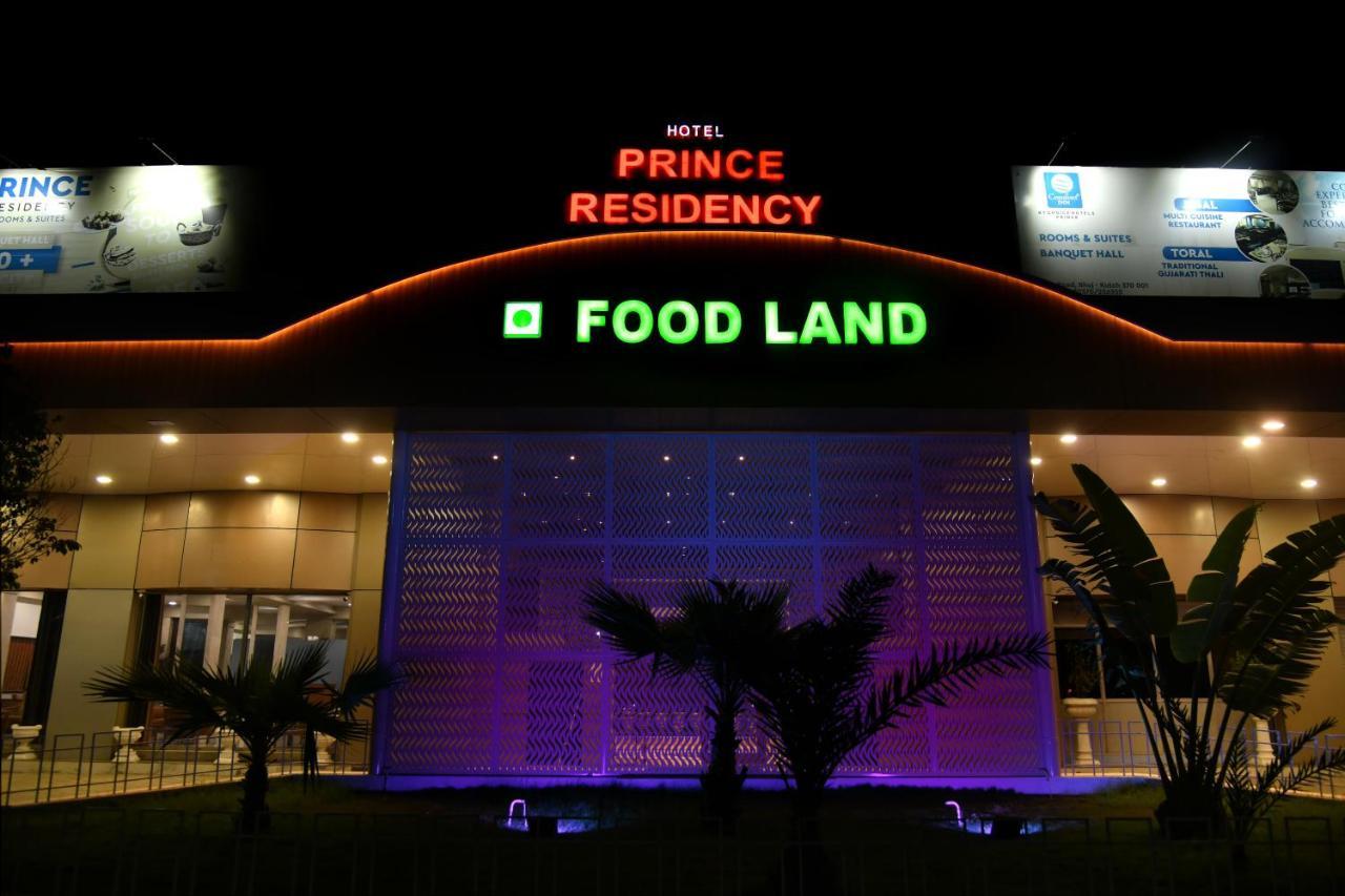 Hotel Prince Residency Будж Екстериор снимка